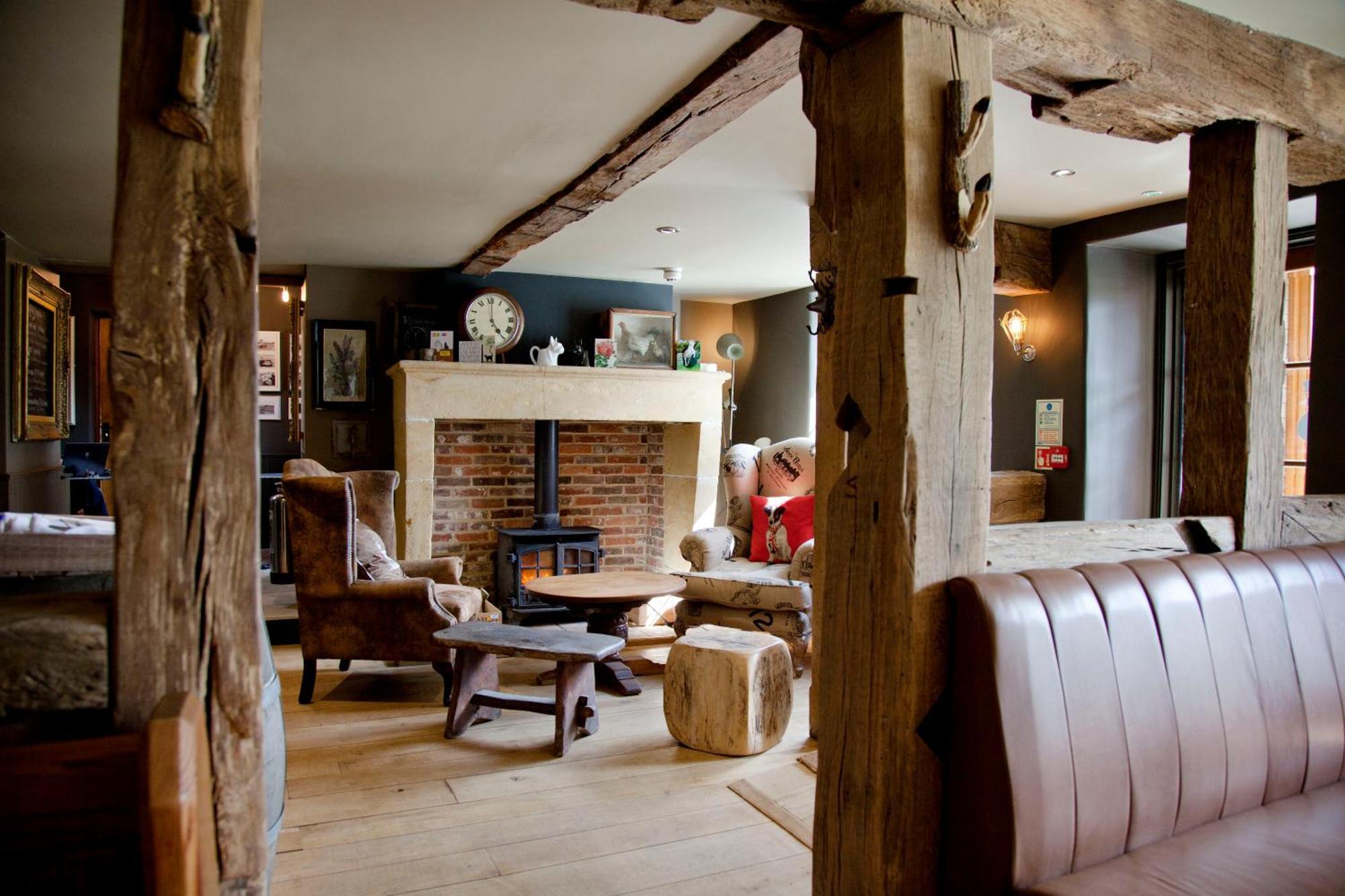 The White Horse Hotel Chilgrove Bagian luar foto